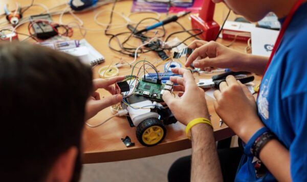Embedded Linux for IoT Systems